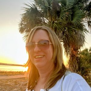 Meet your Posher, Ellin